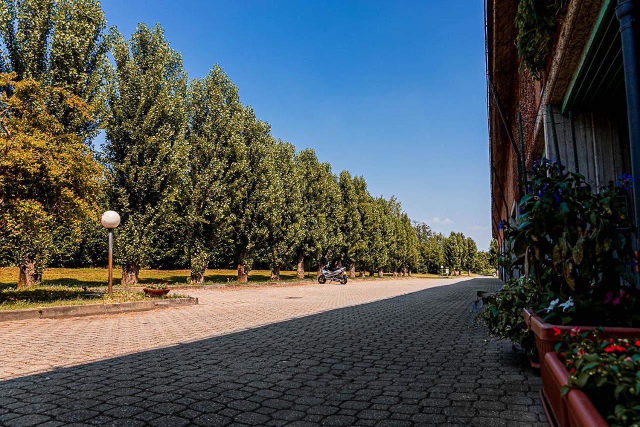 Business Hotel Casale Monferrato Ngoại thất bức ảnh